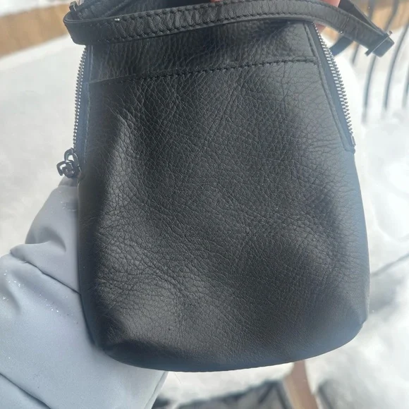 Hammitt VIP Mobile Black Leather Crossbody Bag - Picture 8 of 15